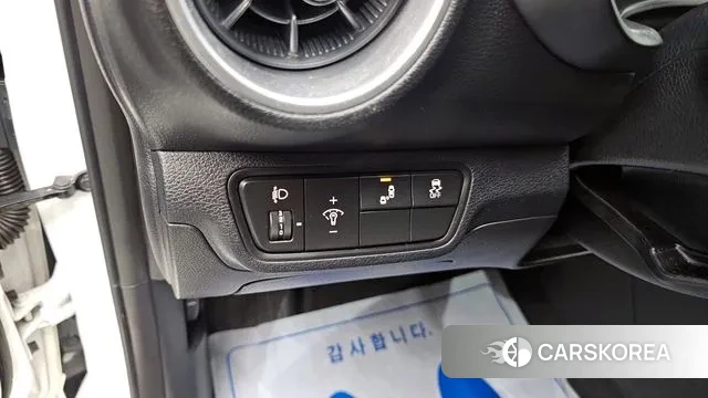 Kia The New K3 2nd generation 2021 Белый из Кореи, фото 6