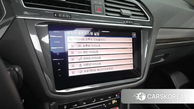Volkswagen Tiguan Allspace 2024 Белый из Кореи, фото 6