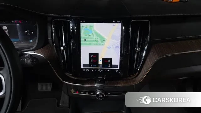 Volvo XC60 second Generation 2021 Белый из Кореи, фото 6