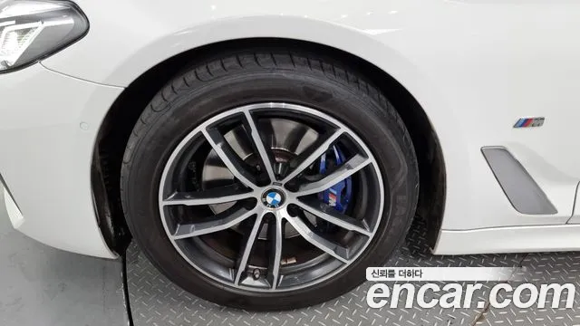 BMW 5 Series (G30) 2021 Белый из Кореи, фото 6