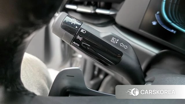 Kia Di Ol Nu Niro 2022 Серебристо-серый из Кореи, фото 6