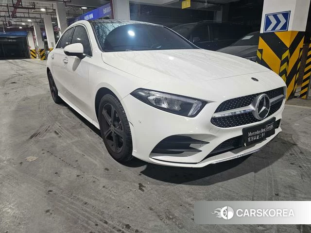 Mercedes-Benz Class A 2023 Белый из Китая, фото 6