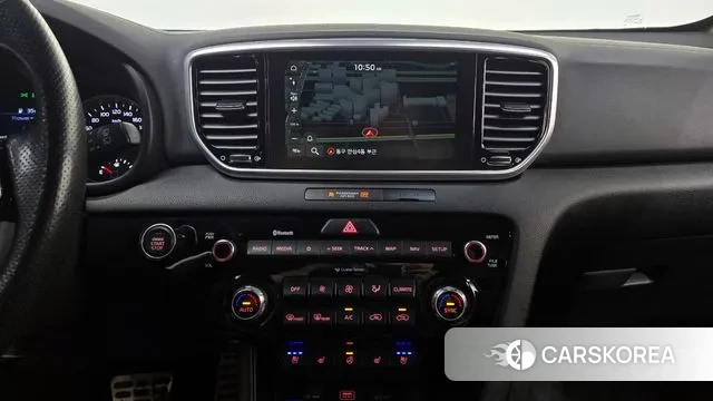 Kia Sportage The Bold 2018 Белый из Кореи, фото 6