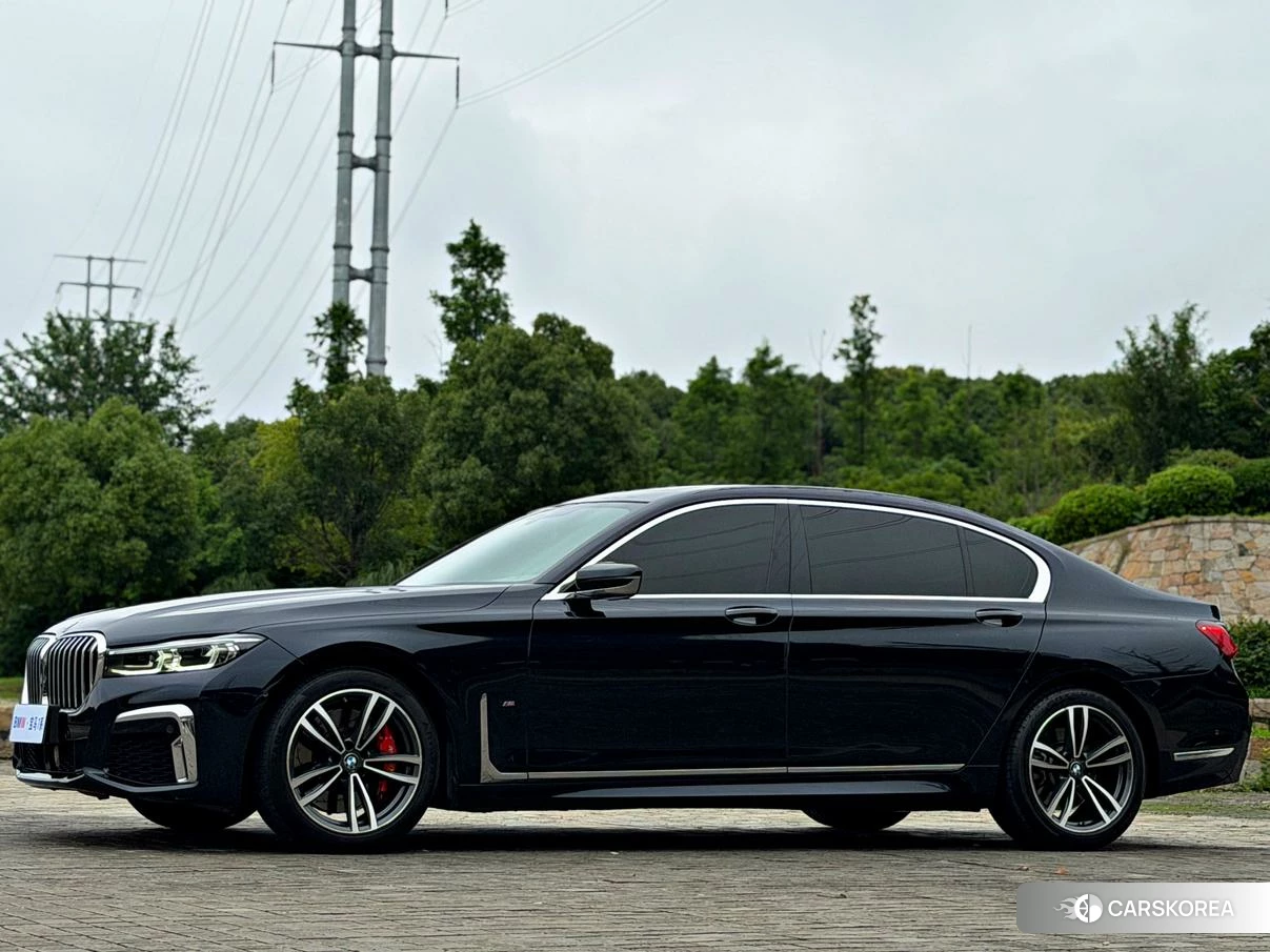 BMW 7 series 2021 Черный из Китая, фото 6