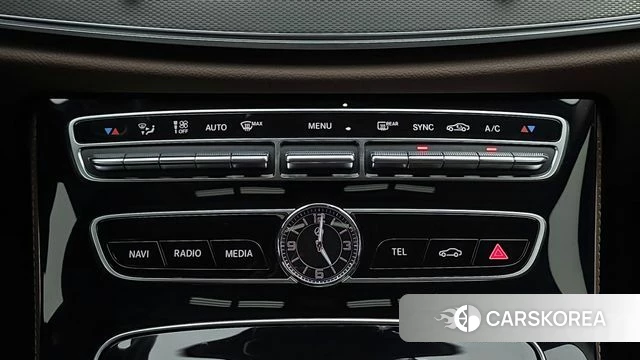 Mercedes-Benz E-Class W213 2019 Серый из Кореи, фото 6