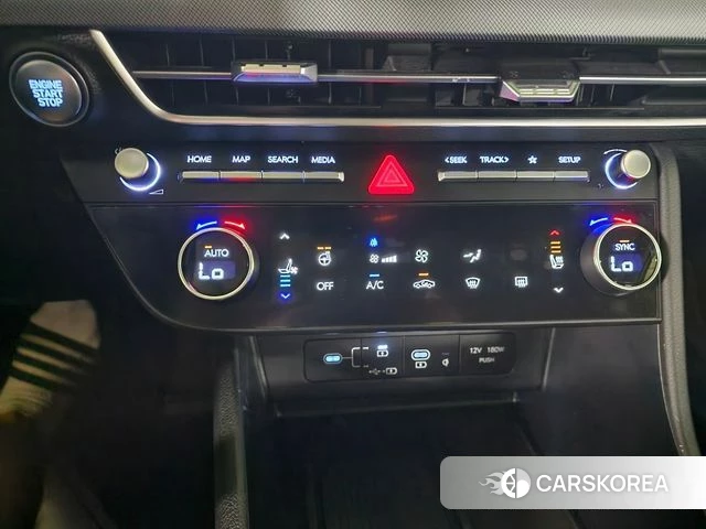Hyundai Sonata D Edge (DN8) 2023 Серебристо-серый из Кореи, фото 6