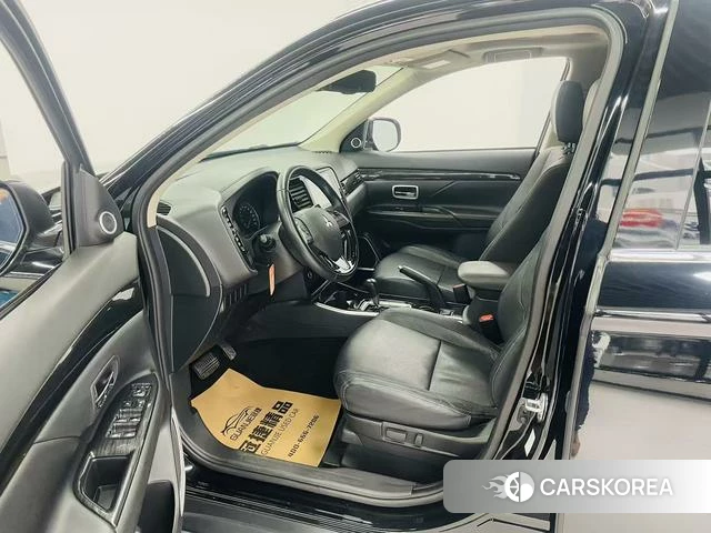 Mitsubishi  Outlander 2018 Черный из Китая, фото 6