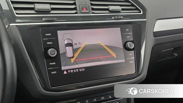 Volkswagen Tiguan second Generation 2020 Белый из Кореи, фото 6