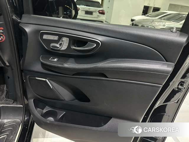 Mercedes-Benz V-class 2021 Черный из Китая, фото 6