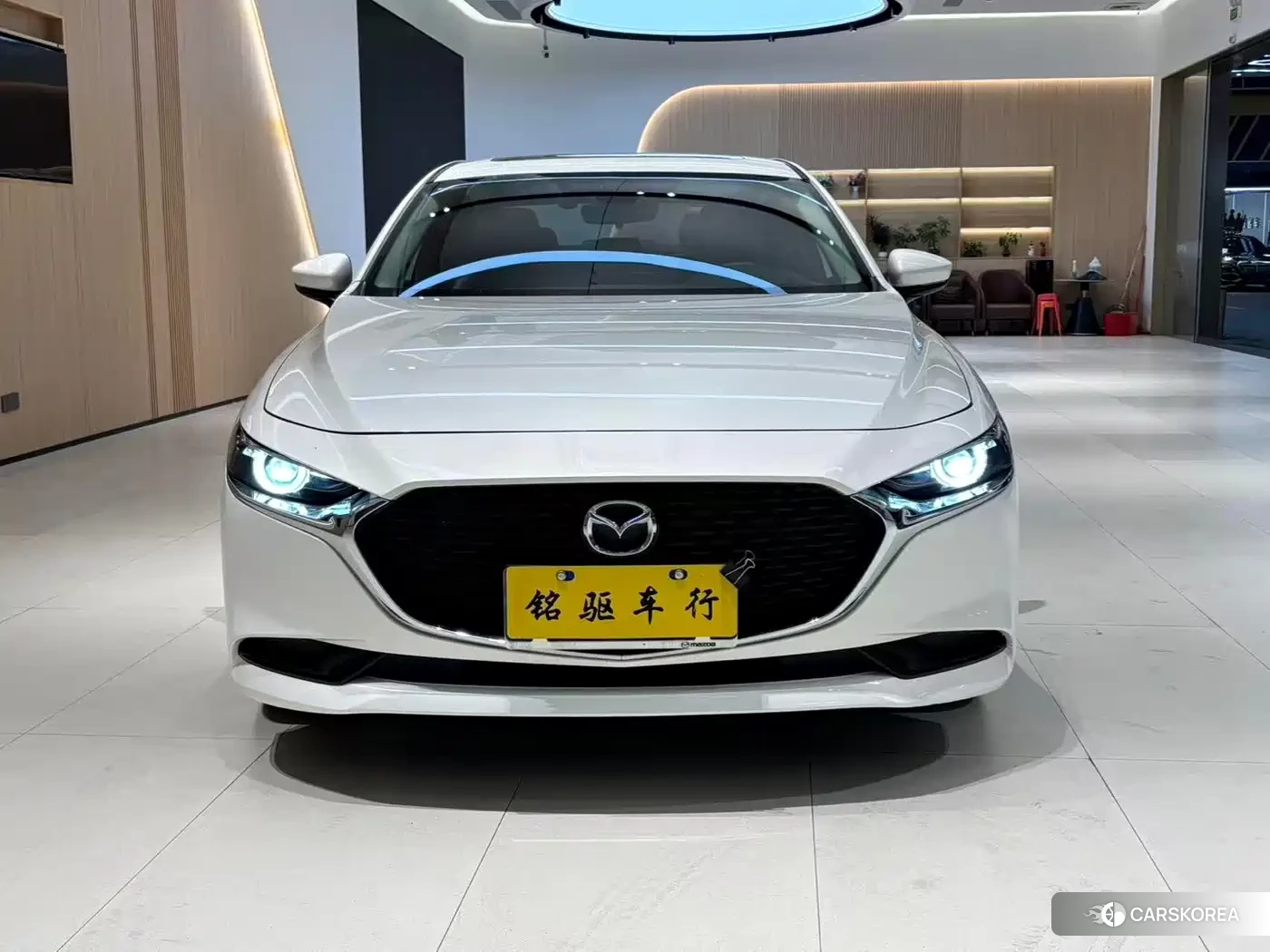 Mazda 3 2025 Белый из Китая, фото 6