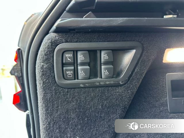 BMW X7 2024 Черный из Китая, фото 6