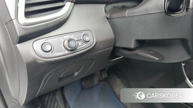 Chevrolet (GM Daewoo) The New Trax 2018 Белый из Кореи, фото 6