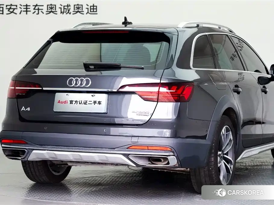 Audi A4L 2024 Silver/gray из Китая, фото 6