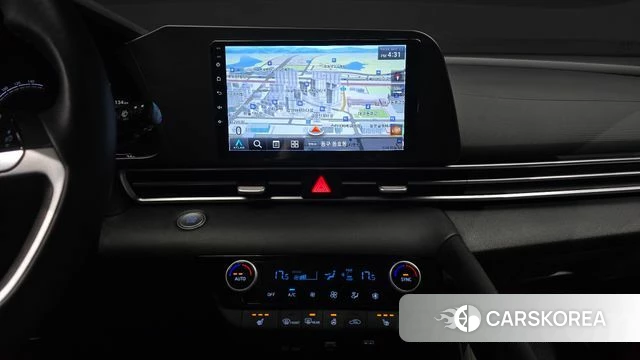 Hyundai Avante Hybrid (CN7) 2023 Белый из Кореи, фото 6