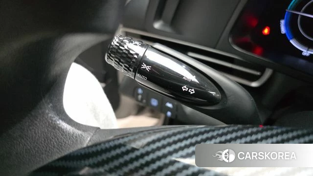 Hyundai Avante Hybrid (CN7) 2022 Серебристо-серый из Кореи, фото 6