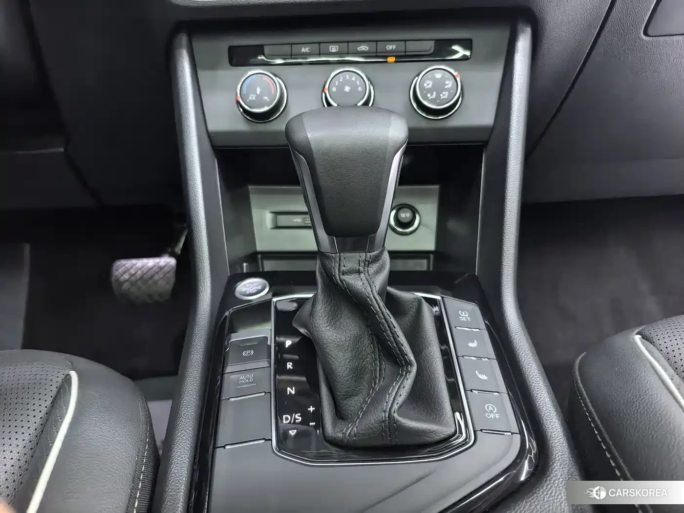 Volkswagen Tiguan L 2023 Черный из Китая, фото 6