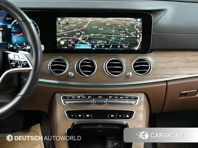 Mercedes-Benz E-Class W213 2021 Белый из Кореи, фото 6