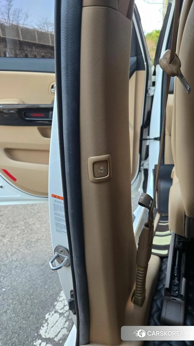 Kia The New Carnival 2019 Белый из Кореи, фото 6