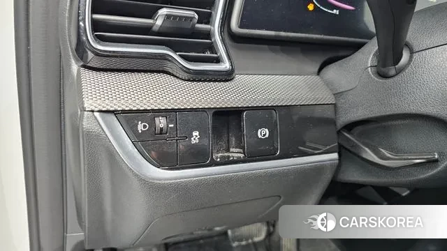 Kia Sportage 5th Generation 2023 Белый из Кореи, фото 6