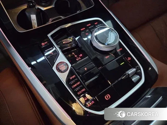 BMW X7 (G07) 2024 Белый из Кореи, фото 6