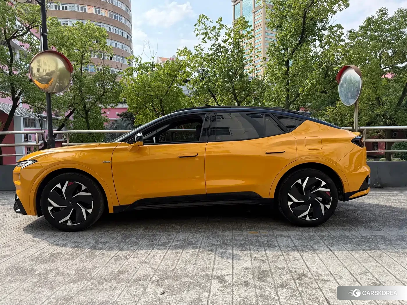Ford Mondeo 2024 Yellow/orange из Китая, фото 6