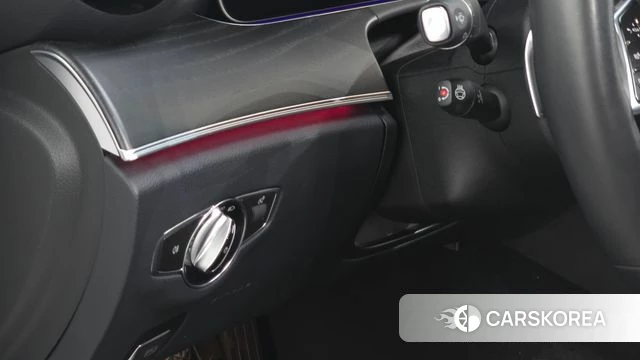 Mercedes-Benz E-Class W213 2023 Белый из Кореи, фото 6