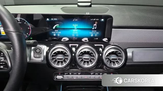 Mercedes-Benz GLB-Class X247 2021 Белый из Кореи, фото 6