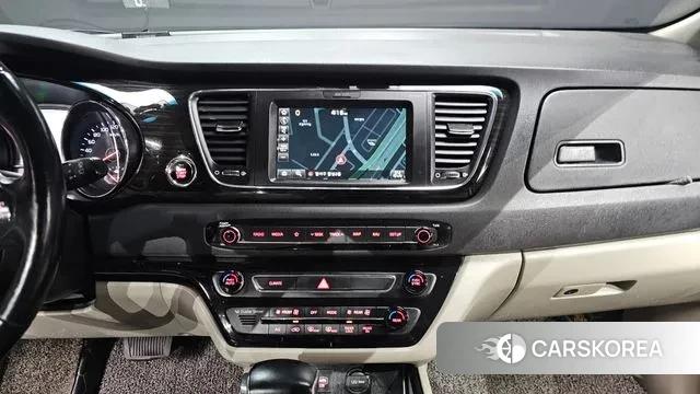 Kia The New Carnival 2018 Белый из Кореи, фото 6