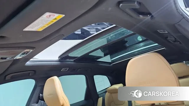 Volvo XC60 second Generation 2018 Белый из Кореи, фото 6