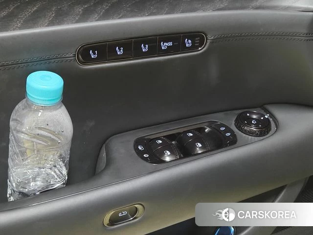 Genesis G90 (RS4) 2024 Черный из Кореи, фото 6