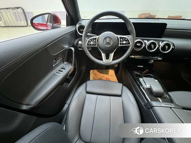 Mercedes-Benz Class A 2021 Красный из Китая, фото 6