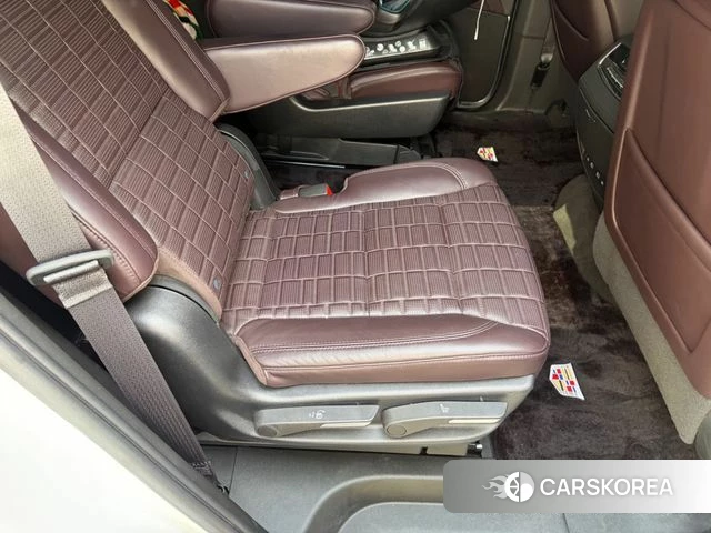 Cadillac Escalade 5th Generation 2022 Белый из Кореи, фото 6