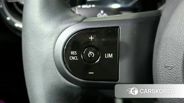 Mini Cooper 2023 Красный из Кореи, фото 6