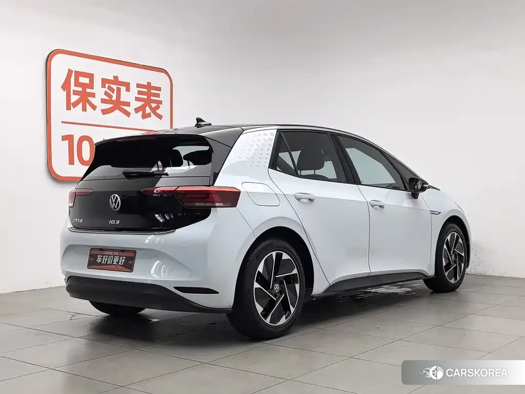 Volkswagen ID.3 2023 Белый из Китая, фото 6
