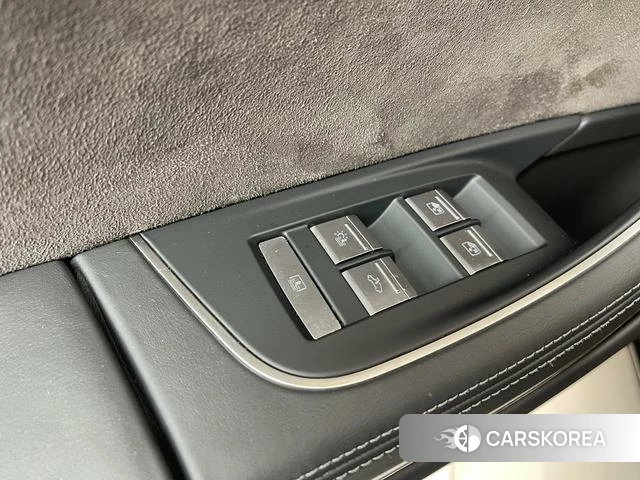 Audi A8 2022 Черный из Китая, фото 6