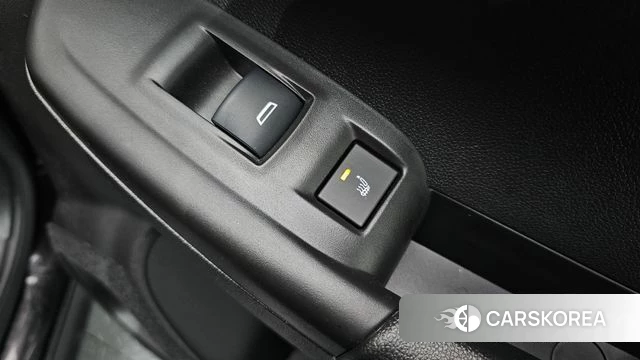 Chevrolet (GM Daewoo) Trailblazer 2022 Черный из Кореи, фото 6