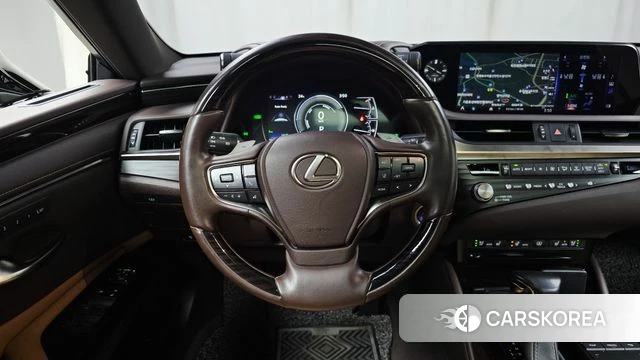 Lexus ES300h 7th generation 2020 Песочный из Кореи, фото 6