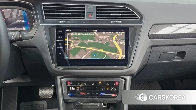 Volkswagen Tiguan second Generation 2023 Белый из Кореи, фото 6