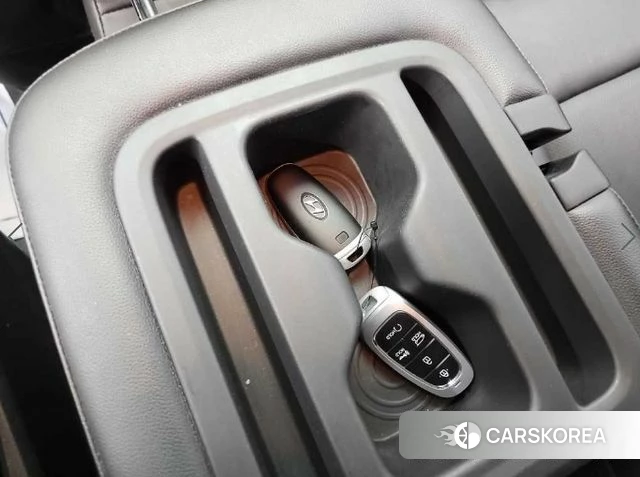 Hyundai Staria 2021 Черный из Кореи, фото 6