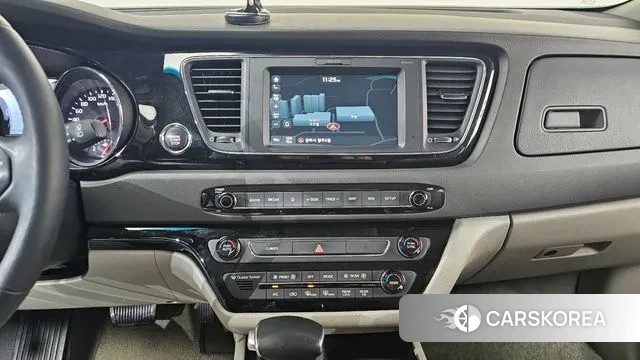 Kia All New Carnival 2018 Белый из Кореи, фото 6