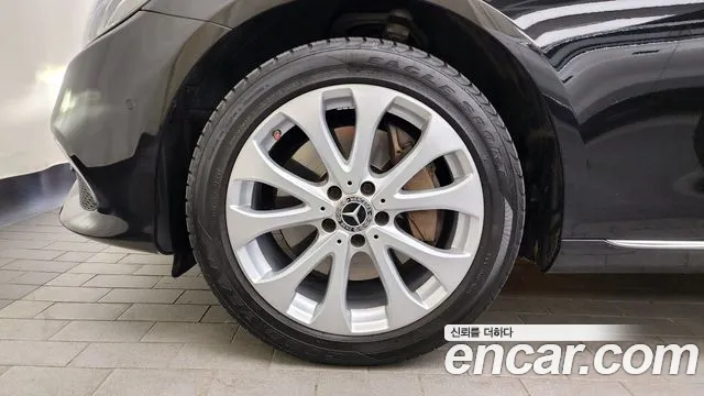 Mercedes-Benz E-Class W213 2018 Черный из Кореи, фото 6