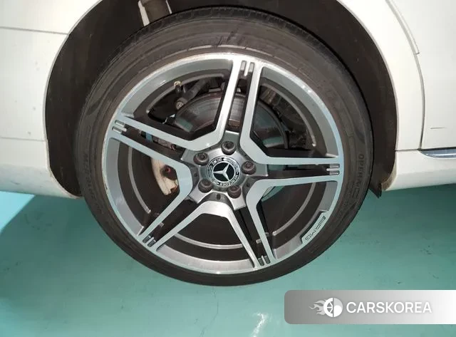 Mercedes-Benz C-Class W205 2019 Белый из Кореи, фото 6