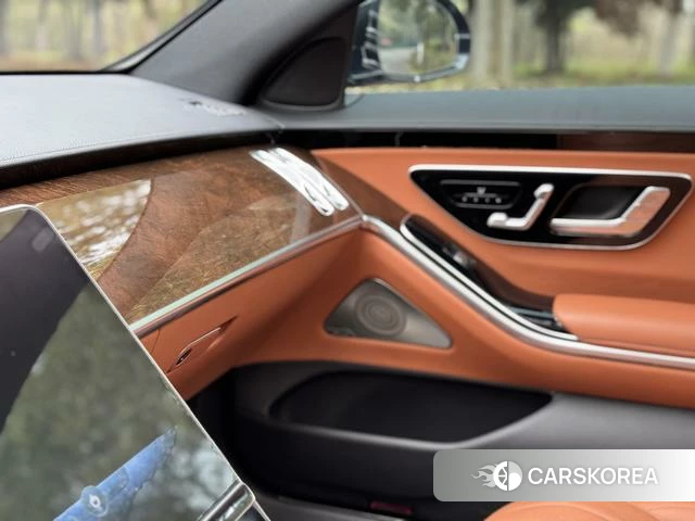 Mercedes-Benz S-class 2021 Черный из Китая, фото 6