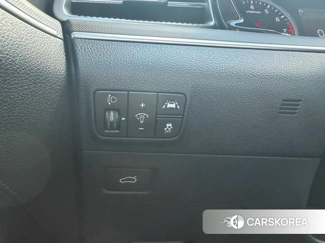 Kia K5 3rd generation 2022 Белый из Кореи, фото 6