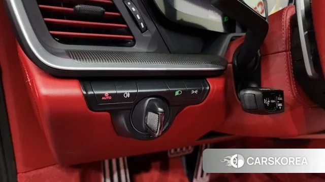 Porsche 911(992) 2022 Красный из Кореи, фото 6