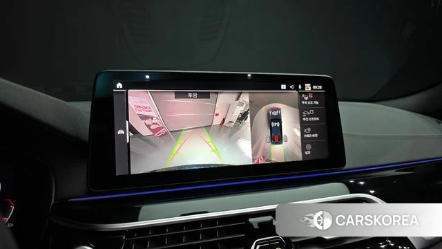 BMW 5 Series (G30) 2023 Черный из Кореи, фото 6