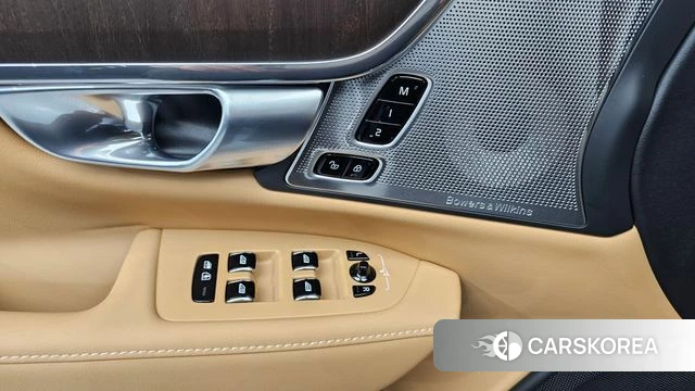 Volvo S90 2023 Черный из Кореи, фото 6