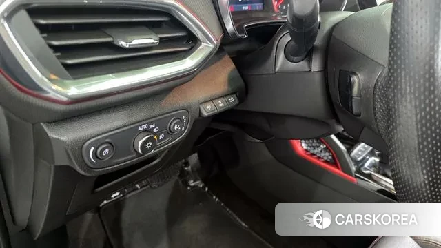 Chevrolet (GM Daewoo) Trailblazer 2020 Белый из Кореи, фото 6