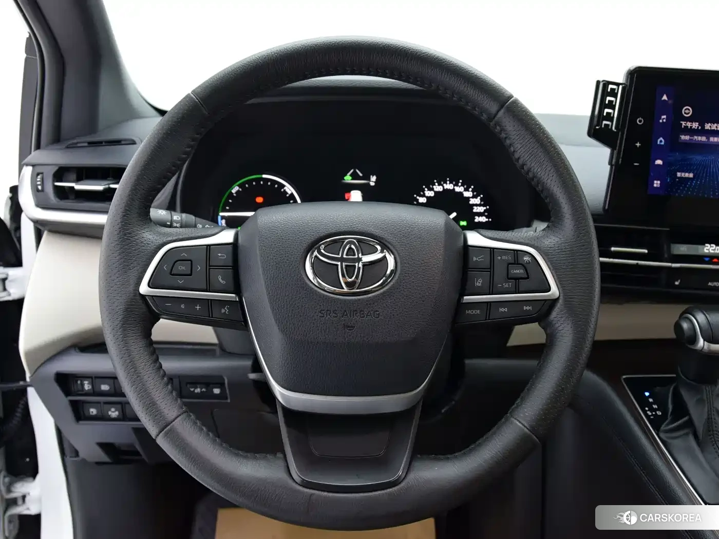 Toyota Grevia 2023 Белый из Китая, фото 6