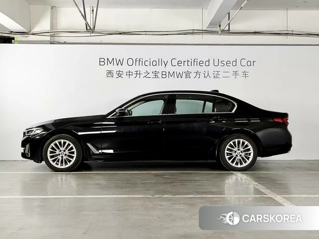 BMW 5 series 2024 Черный из Китая, фото 6